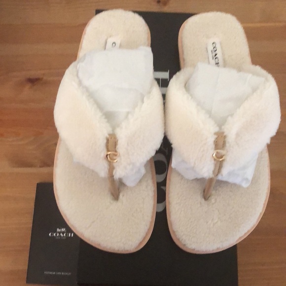 Coach Shoes - New in box ❤️ Coach Hampton Flip Flop